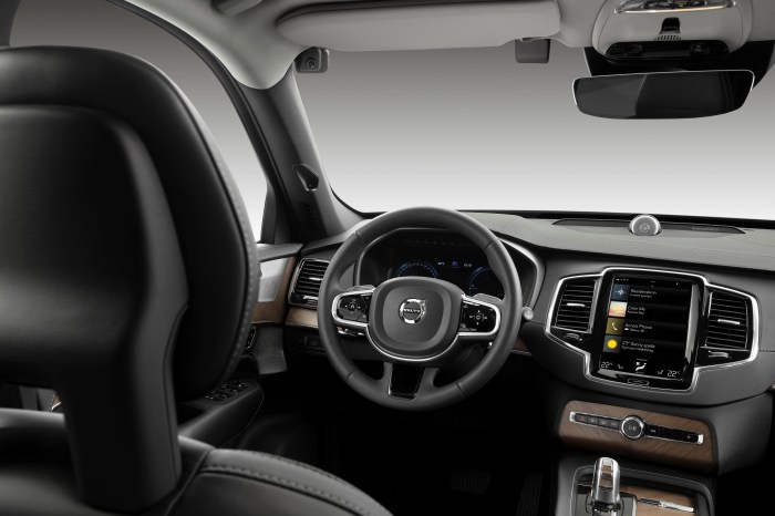 Volvo in car cameras prevent drunk driving